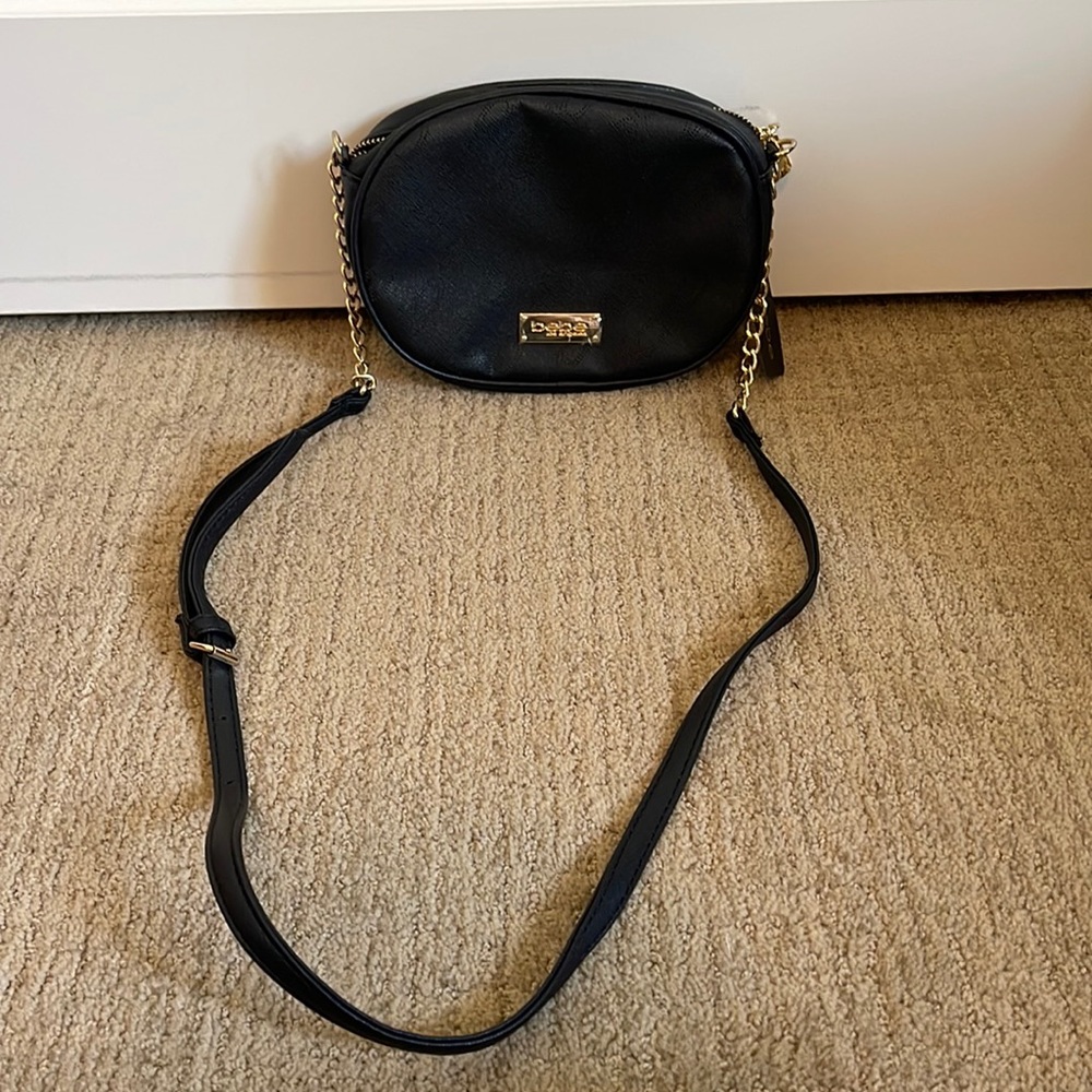 BEBE NAYELI CANTEEN CROSSBODY BAG